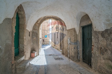 Foto Casa indipendente in Via Mercato 162, Enna Centro di 257 m² in vendita