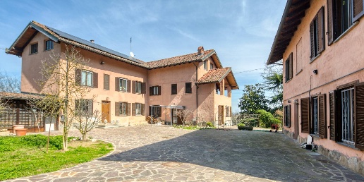Foto Casa indipendente in località Vallarone, Asti in vendita