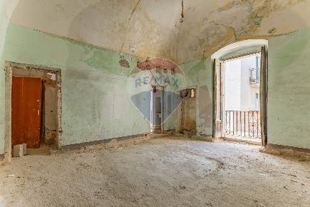 Foto Case semi ndipendenti in Via Umberto I, Triggiano di 196 m² in vendita