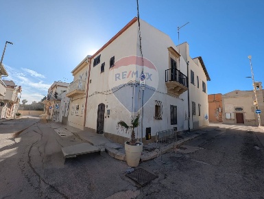 Foto Casa indipendente in via pietro nenni, Santa Croce Camerina di 68 m²