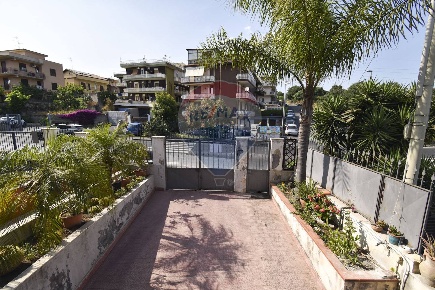 Foto Villa bifamiliare in via nicola coviello, Gravina di Catania Centro