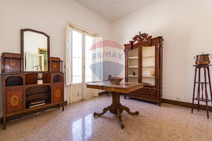 Foto Casa indipendente in via Cavour, Paceco Centro di 122 m² con 4 locali