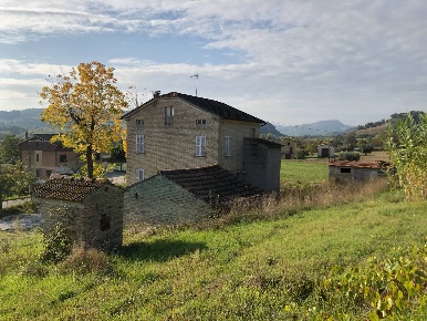 Foto Casa indipendente in strada provinciale, Falerone in vendita