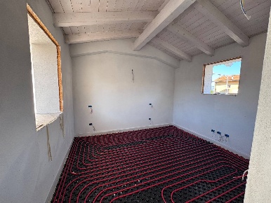 Foto Casa indipendente a Calcinaia Centro di 118 m² con 4 locali in vendita