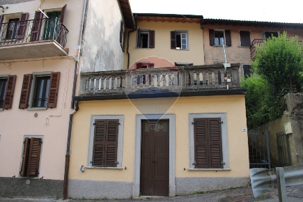 Foto Appartamento in via Cabardelli, Almenno San Bartolomeo in vendita