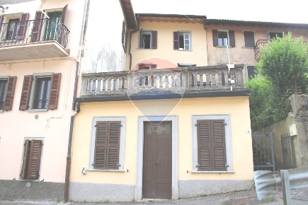 Foto Appartamento in via Cabardelli, Almenno San Bartolomeo Albenza