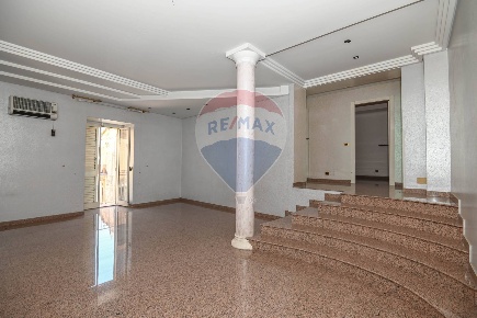 Foto Casa indipendente in via Venezia 6, Comiso Centro di 400 m² in vendita