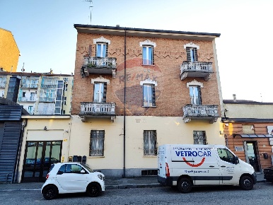 Foto Casa indipendente in Via Tolmino, Torino San Paolo di 550 m²