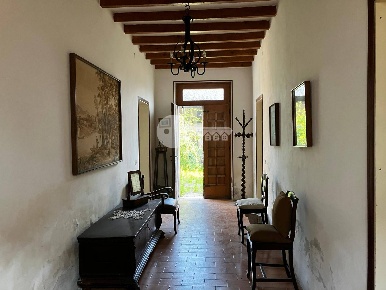 Foto Casa indipendente in Via Roma, Volongo di 220 m² con 6 locali