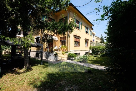 Foto Casa indipendente a Venezia Lido di Venezia di 270 m² con 4 locali