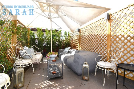 Foto Casa indipendente in via leopardi, Viareggio Centro di 155 m²