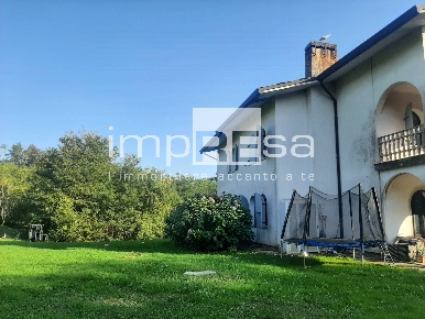 Foto Casa indipendente in via vaccari, Volpago del Montello in vendita