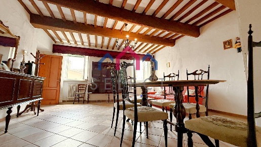 Foto Case semi ndipendenti a Villa Basilica Centro di 225 m² con 6 locali