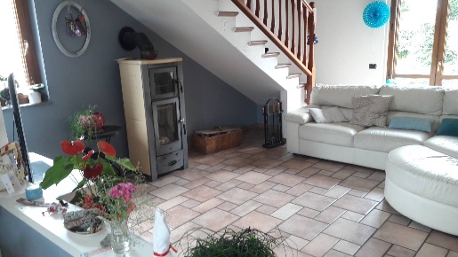 Foto Casa indipendente in Rossini, Cavaria con Premezzo Centro di 500 m²