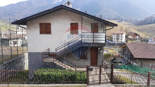 Foto Appartamento a Serina in vendita