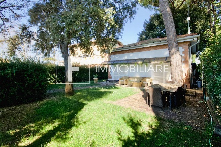 Foto Casa indipendente in Via C. Colombo, Jesolo in vendita