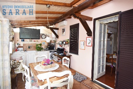 Foto Casa indipendente in Via Dei Martiri di Sant'Anna, Viareggio di 140 m²