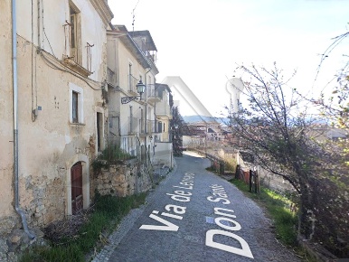 Foto Casa indipendente in Via De Leonardis Don Sante, Centro di 60 m²