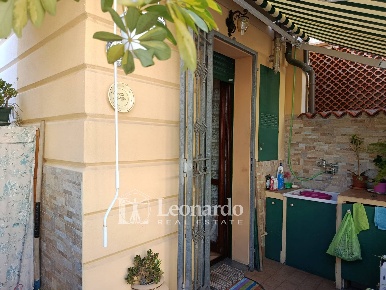 Foto Casa indipendente in Via Virgilio, Viareggio di 120 m² con 6 locali