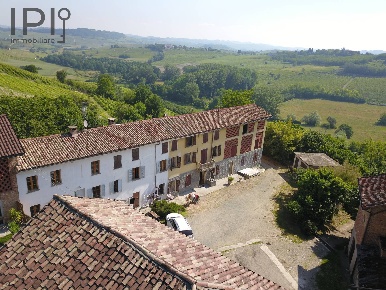 Foto Case semi ndipendenti in Via Castagna Bassa 2, Calosso Centro