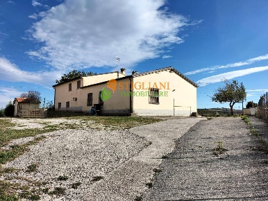 Foto Casa indipendente in Contrada Casone Pacca, Matrice in vendita