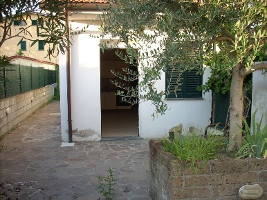 Foto Case indipendenti in via piastroni, Cascina Sant'Ermete - Putignano