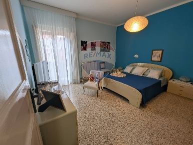 Foto Case semi ndipendenti a Ragusa Centro di 109 m² con 5 locali