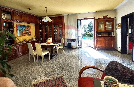 Foto Casa indipendente in corso Milano, Vigevano Ospedale di 241 m²