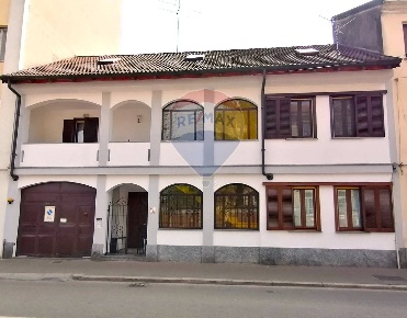 Foto Casa indipendente in corso Milano, Vigevano Ospedale di 241 m²