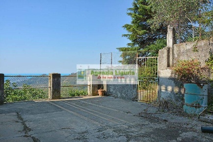 Foto Casa indipendente in Vìa Genova, Perinaldo di 180 m² con 15 locali