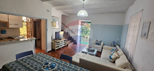Foto Case semi ndipendenti in Via Duca degli Abruzzi, Sanremo di 133 m²