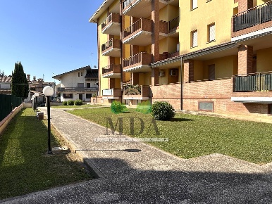 Foto Appartamento in via cherubini, Corropoli di 81 m² con 4 locali