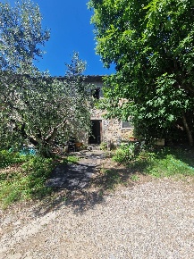 Foto Casa indipendente in Via Javello, Montemurlo di 160 m² con 5 locali