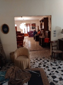Foto Casa indipendente in Viale Liberta', Sortino di 292 m² con 6 locali