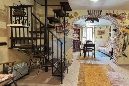 Foto Casa indipendente in Via Mazzini, Petralia Soprana Centro di 126 m²