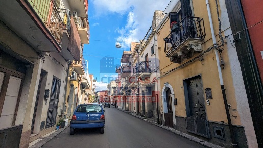 Foto Casa indipendente in via Umberto, Calatabiano di 108 m² con 5 locali