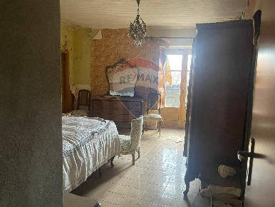 Foto Casa indipendente in via umberto primo, Santa Caterina Albanese Centro