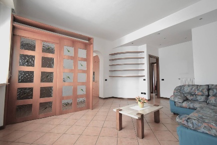 Foto Case semi ndipendenti in Via Roma, Casatenovo Centro di 283 m²
