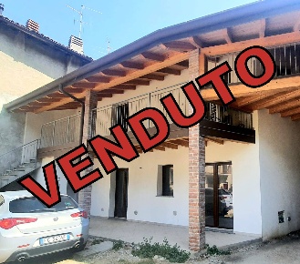 Foto Case semi ndipendenti in Via carminati, Brembate Centro di 75 m²