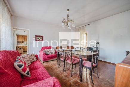 Foto Casa indipendente in via Mazzoco, Aviano Aviano Castello di 360 m²