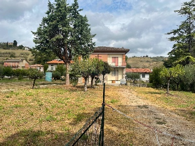 Foto Casa indipendente in Brecciarolo, Ascoli Piceno di 250 m² in vendita