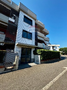 Foto Appartamento in viale immacolata, Mascali Centro di 58 m² con 2 locali