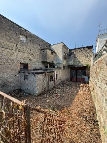 Foto Case semi ndipendenti a Palma Campania Centro di 200 m² con 7 locali