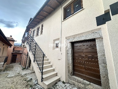 Foto Casa indipendente in Via dell' eremita, L'Aquila Paganica - Tempera