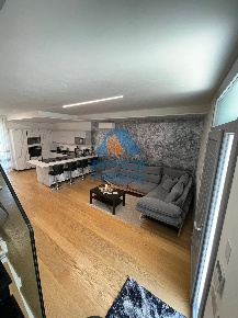 Foto Case semi ndipendenti a Empoli di 180 m² con 6 locali in affitto