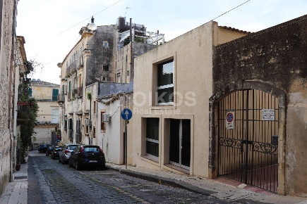 Foto Casa indipendente a Noto Centro in vendita
