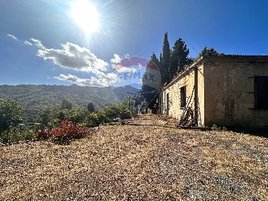 Foto Casa indipendente in VICO I MITTA, Casalvecchio Siculo di 118 m²