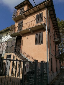 Foto Casa indipendente in Corso Palestro, Asti in vendita