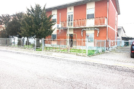Foto Casa indipendente in via VALLE UMANA, Argenta Anita in vendita
