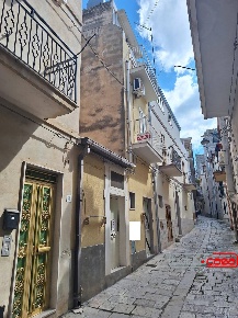 Foto Casa indipendente in VIA SIMETO, Scicli Centro con 4 locali in vendita